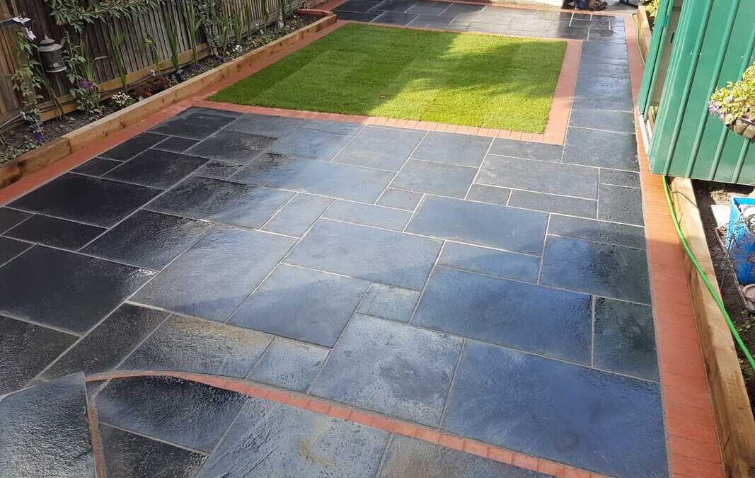 How to Choose the Right Patio Contractor for Your Project (Homeowner Guide)